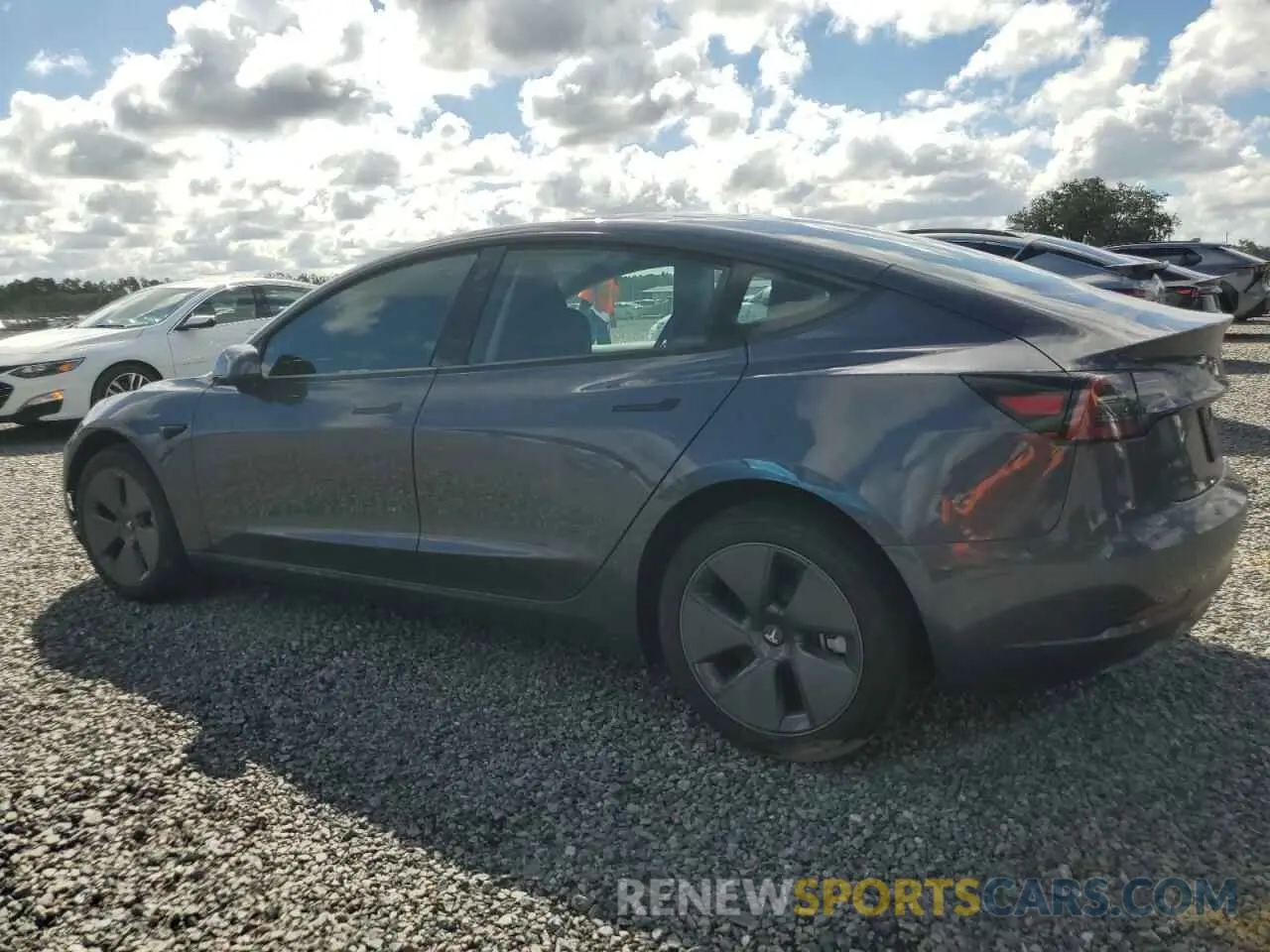 2 Photograph of a damaged car 5YJ3E1EA3PF699657 TESLA MODEL 3 2023