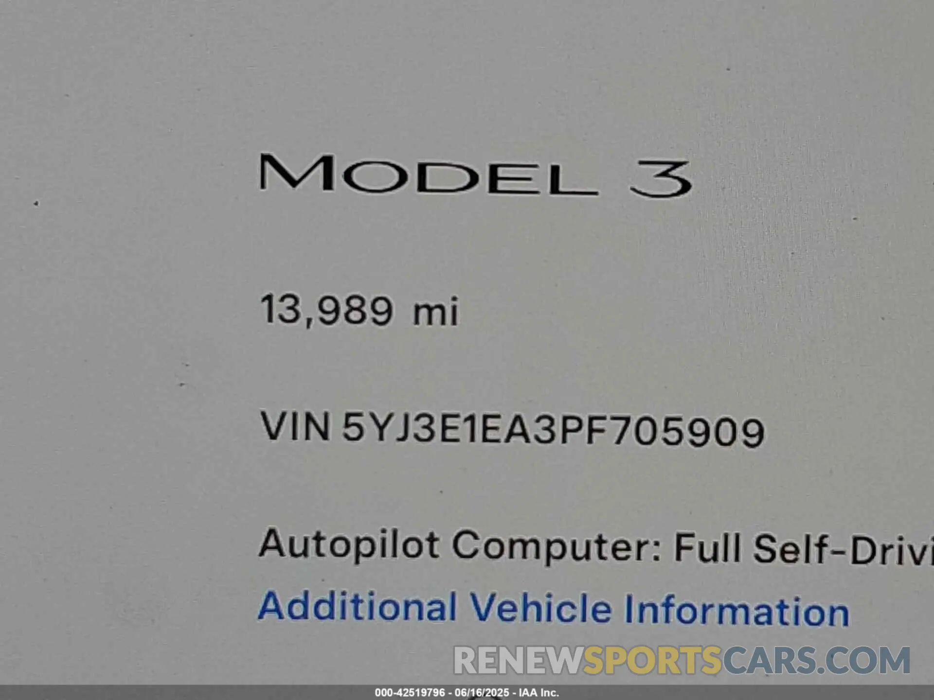 14 Photograph of a damaged car 5YJ3E1EA3PF705909 TESLA MODEL 3 2023