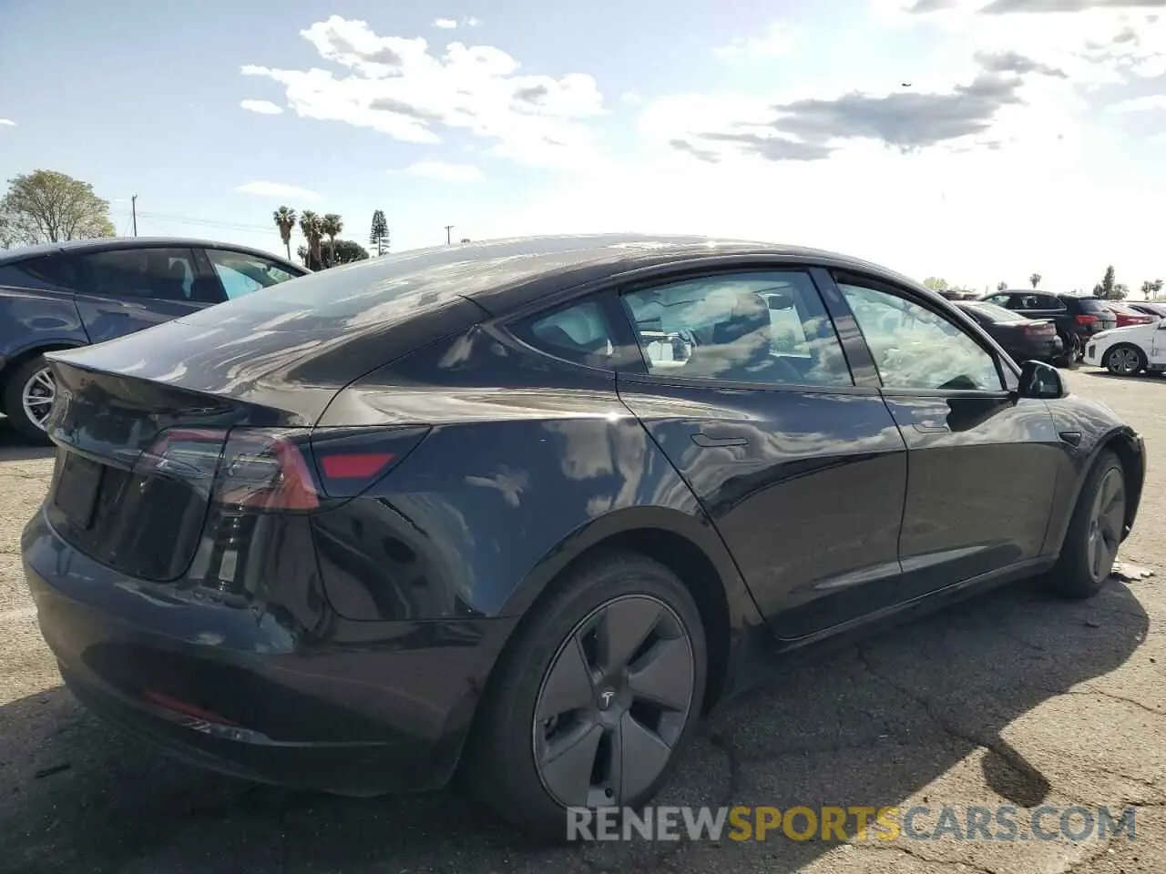 3 Photograph of a damaged car 5YJ3E1EA3PF713735 TESLA MODEL 3 2023