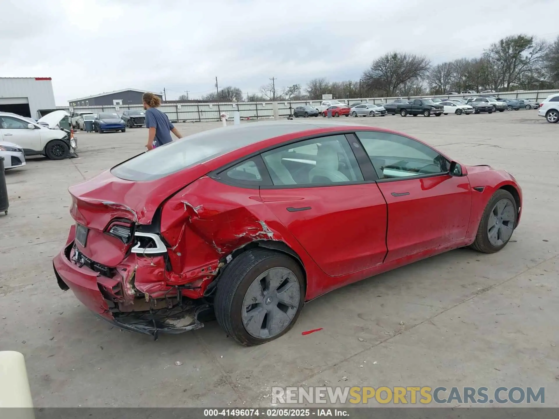 4 Photograph of a damaged car 5YJ3E1EA4PF384642 TESLA MODEL 3 2023