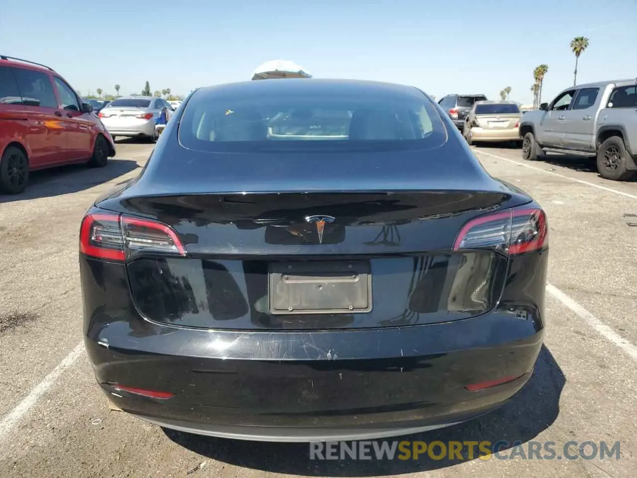 6 Photograph of a damaged car 5YJ3E1EA4PF385032 TESLA MODEL 3 2023