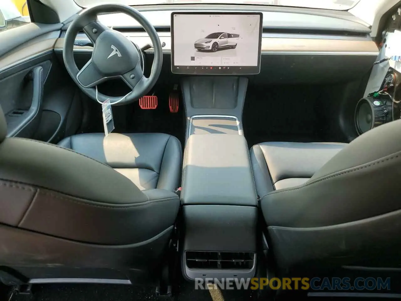 8 Photograph of a damaged car 5YJ3E1EA4PF385807 TESLA MODEL 3 2023