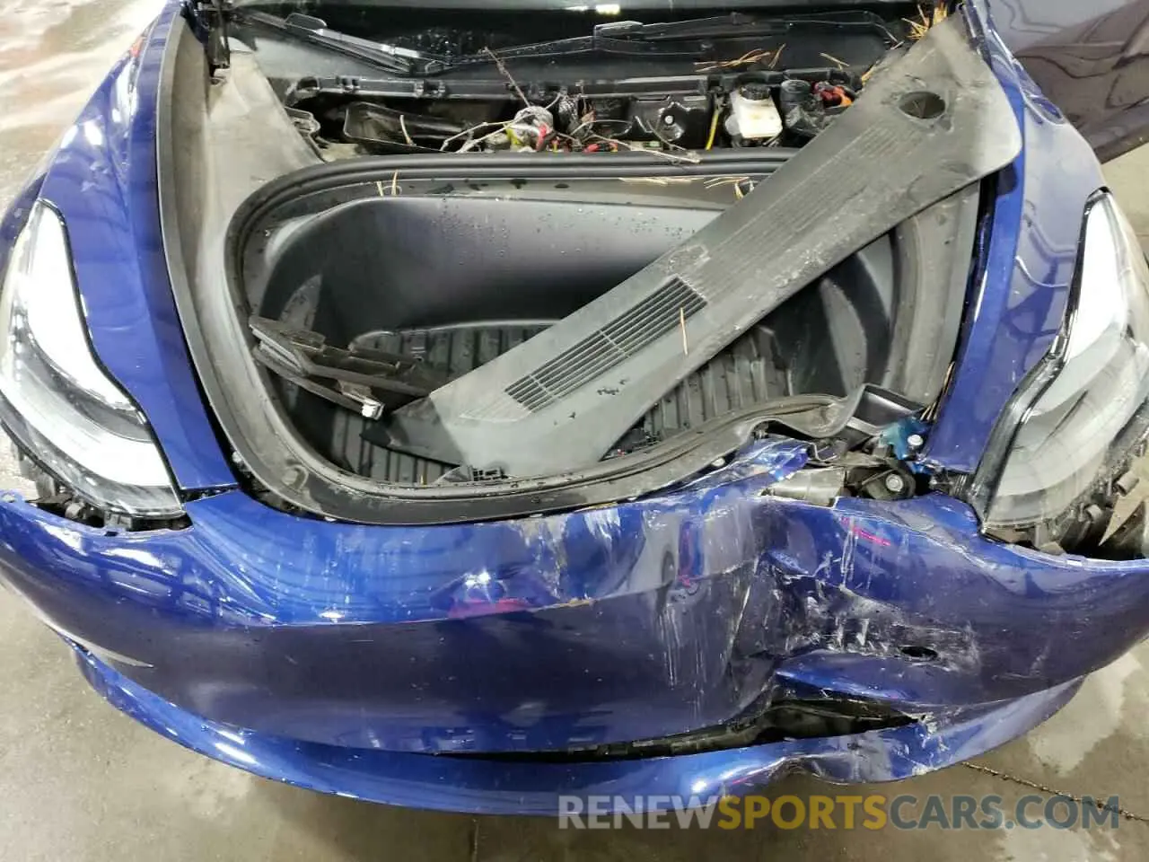 11 Photograph of a damaged car 5YJ3E1EA4PF393857 TESLA MODEL 3 2023