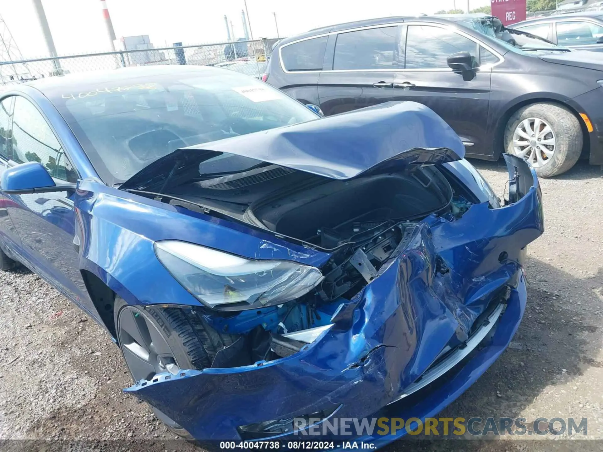 6 Photograph of a damaged car 5YJ3E1EA4PF394913 TESLA MODEL 3 2023