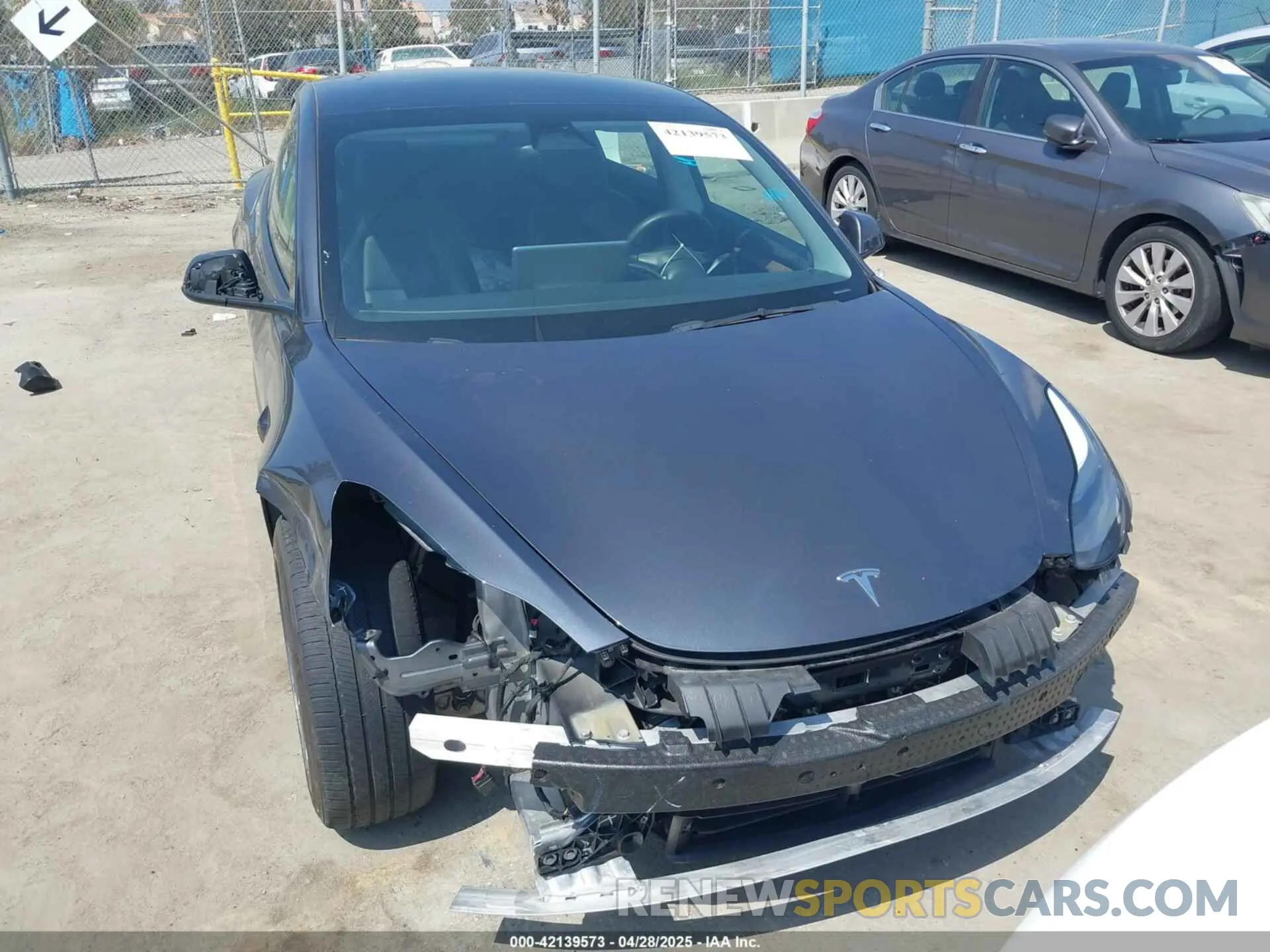13 Photograph of a damaged car 5YJ3E1EA4PF398573 TESLA MODEL 3 2023