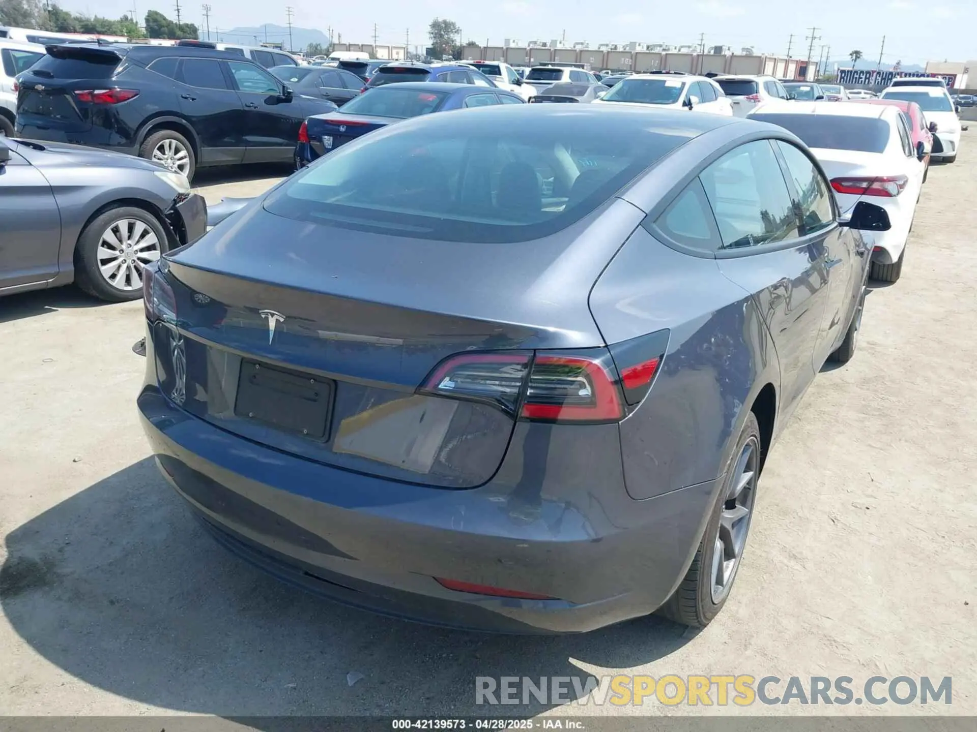 4 Photograph of a damaged car 5YJ3E1EA4PF398573 TESLA MODEL 3 2023