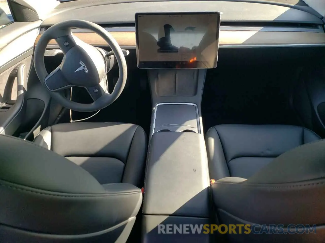8 Photograph of a damaged car 5YJ3E1EA4PF400497 TESLA MODEL 3 2023