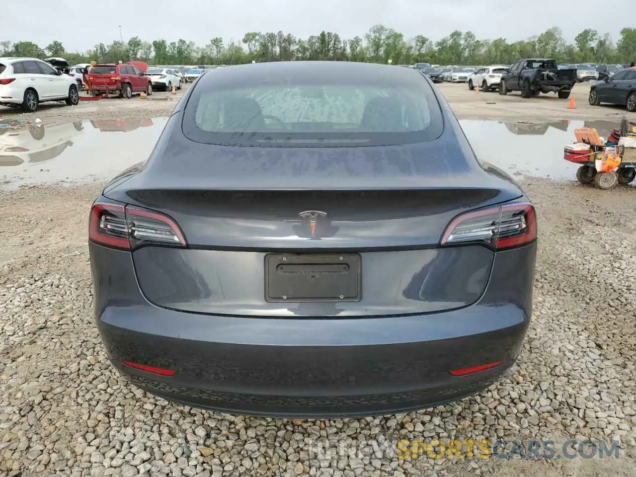 6 Photograph of a damaged car 5YJ3E1EA4PF402430 TESLA MODEL 3 2023