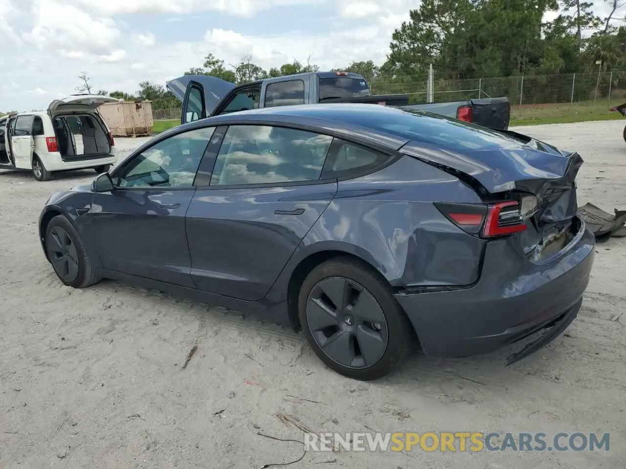 2 Photograph of a damaged car 5YJ3E1EA4PF407112 TESLA MODEL 3 2023