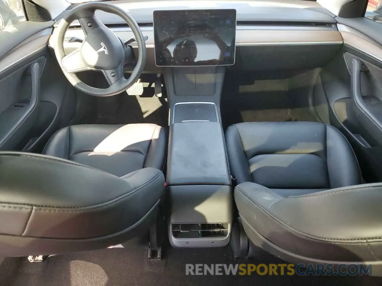 8 Photograph of a damaged car 5YJ3E1EA4PF421981 TESLA MODEL 3 2023