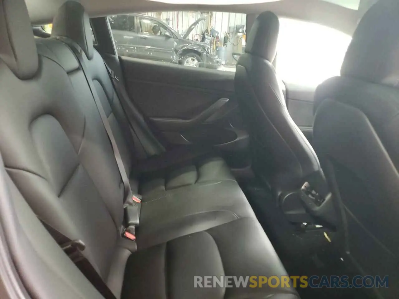 10 Photograph of a damaged car 5YJ3E1EA4PF423777 TESLA MODEL 3 2023