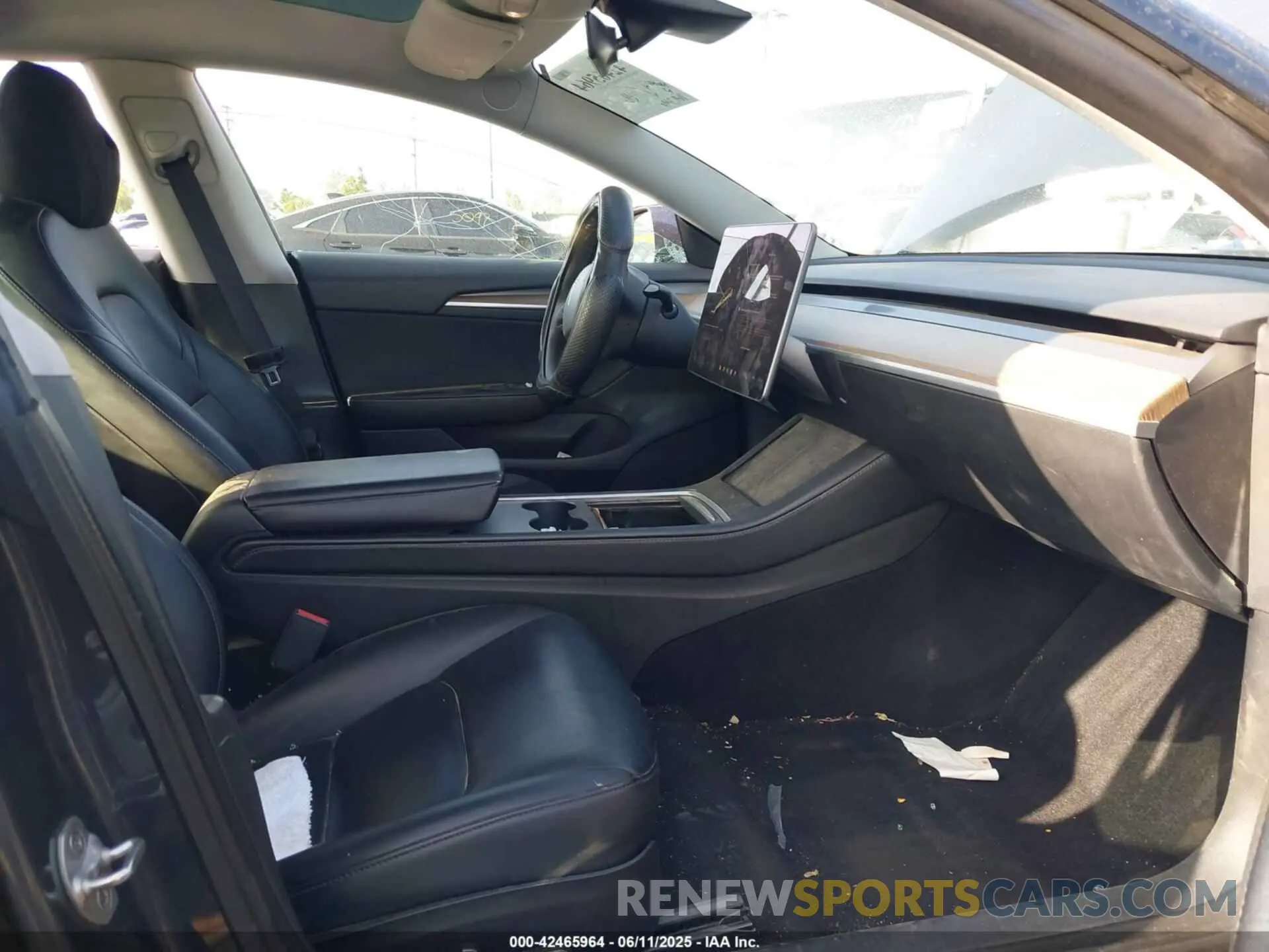 5 Photograph of a damaged car 5YJ3E1EA4PF427022 TESLA MODEL 3 2023