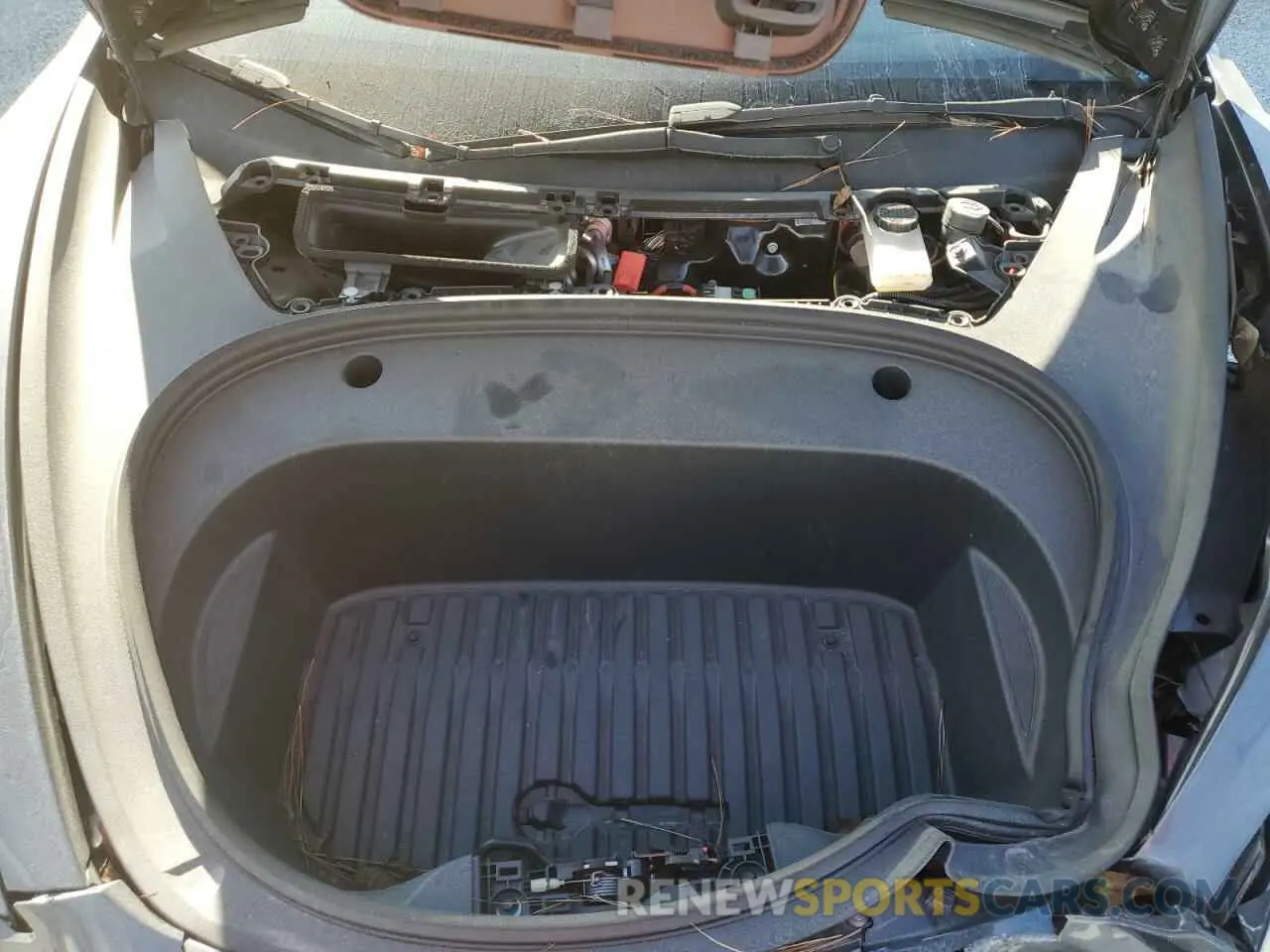 11 Photograph of a damaged car 5YJ3E1EA4PF437453 TESLA MODEL 3 2023