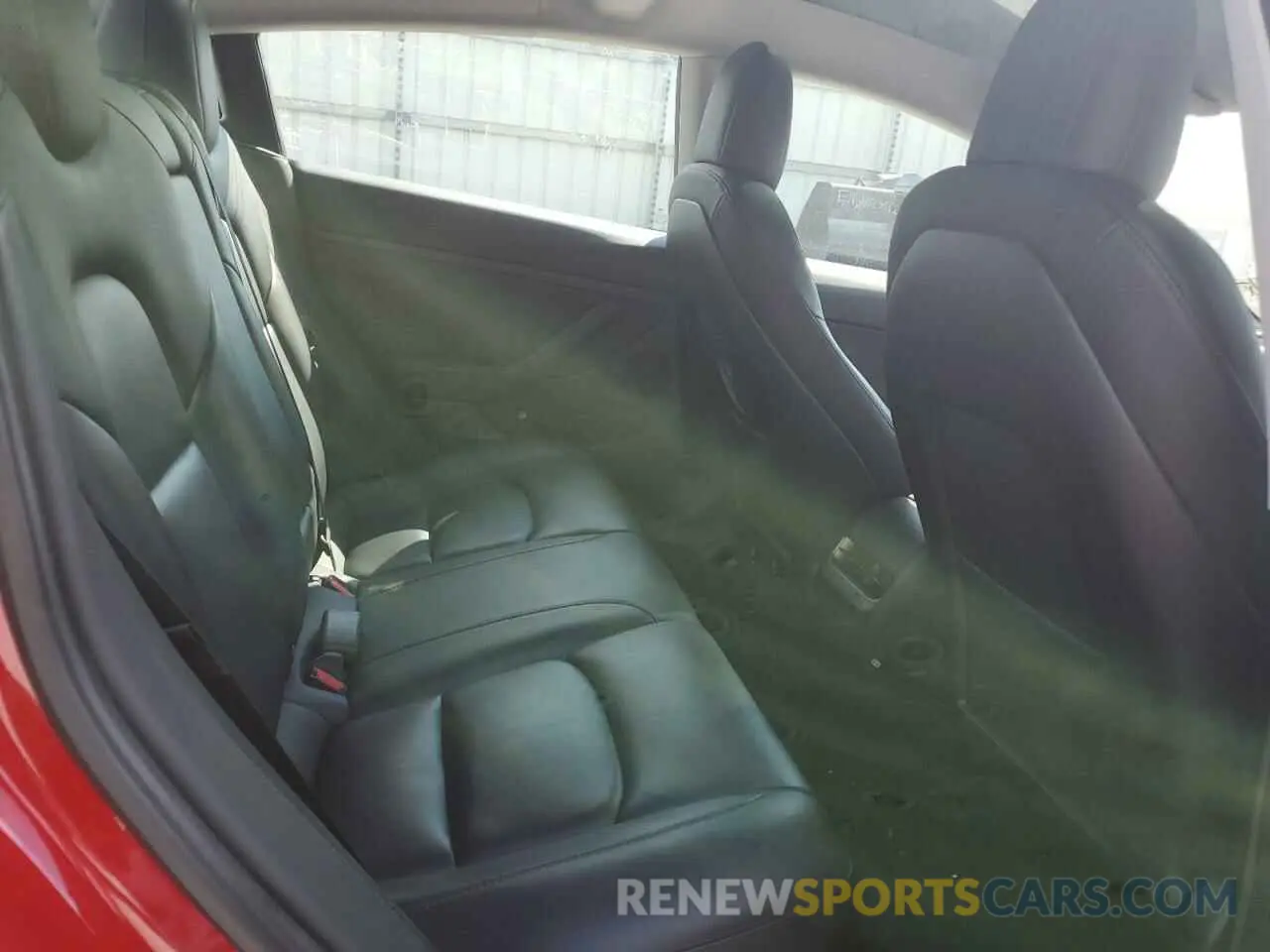 10 Photograph of a damaged car 5YJ3E1EA4PF439235 TESLA MODEL 3 2023