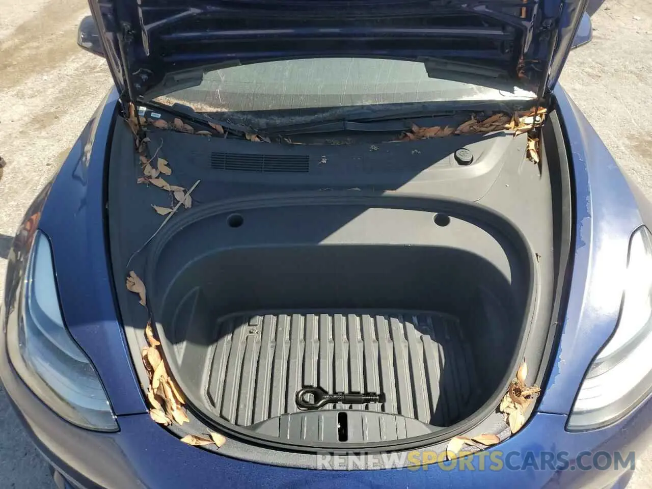 11 Photograph of a damaged car 5YJ3E1EA4PF447125 TESLA MODEL 3 2023