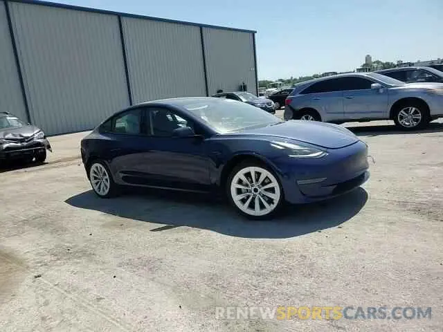 14 Photograph of a damaged car 5YJ3E1EA4PF447125 TESLA MODEL 3 2023