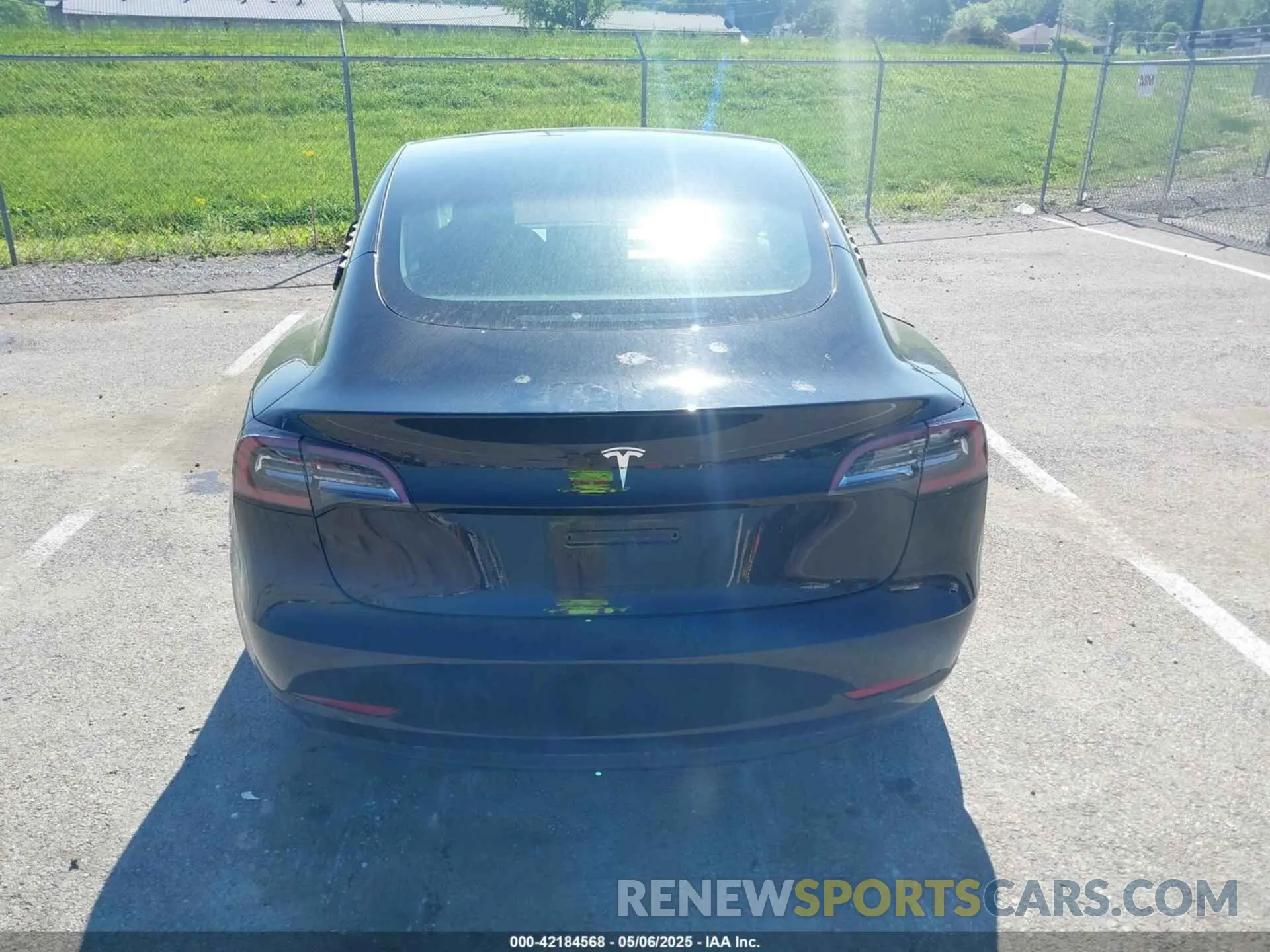 16 Photograph of a damaged car 5YJ3E1EA4PF451787 TESLA MODEL 3 2023