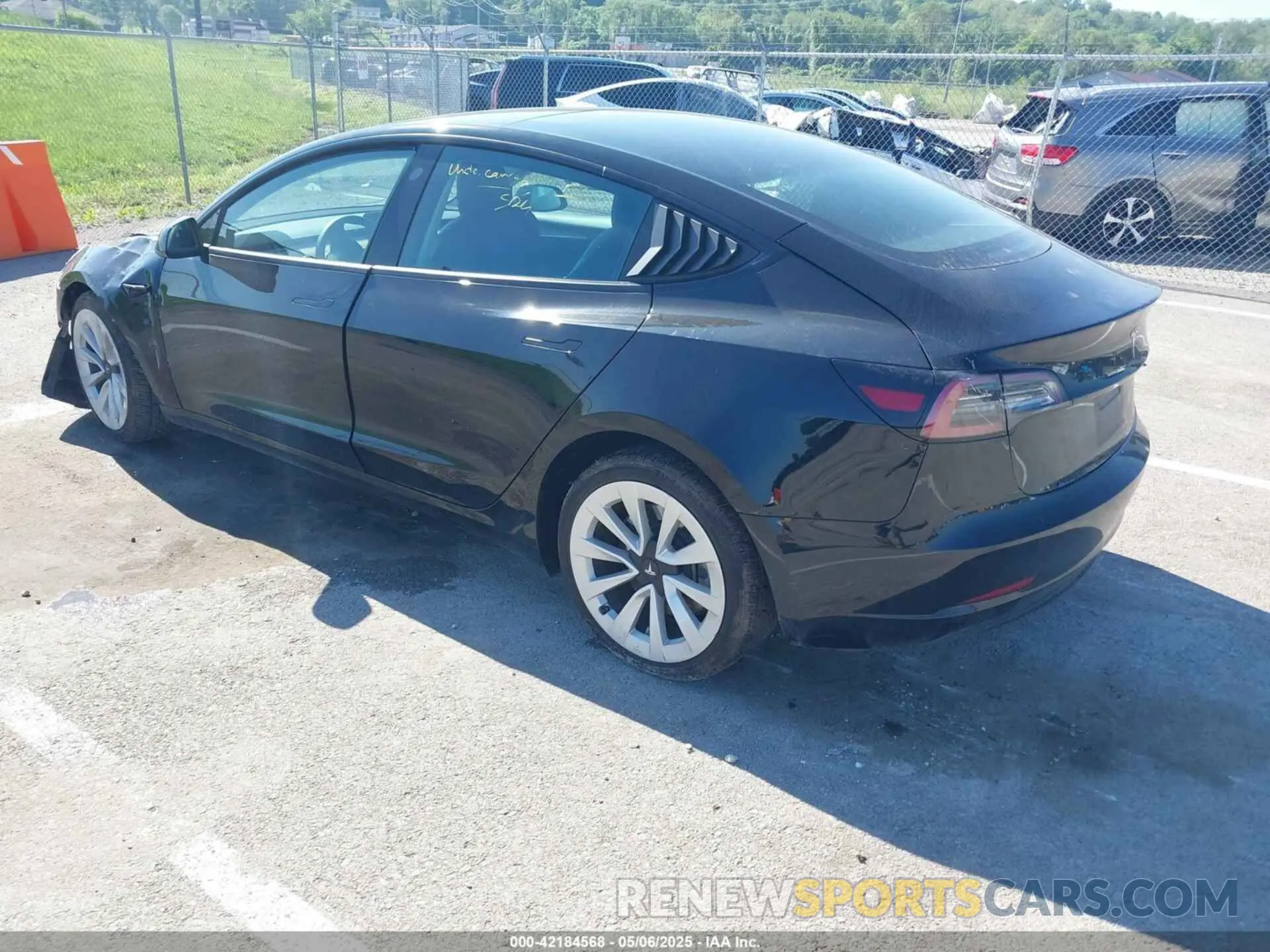3 Photograph of a damaged car 5YJ3E1EA4PF451787 TESLA MODEL 3 2023