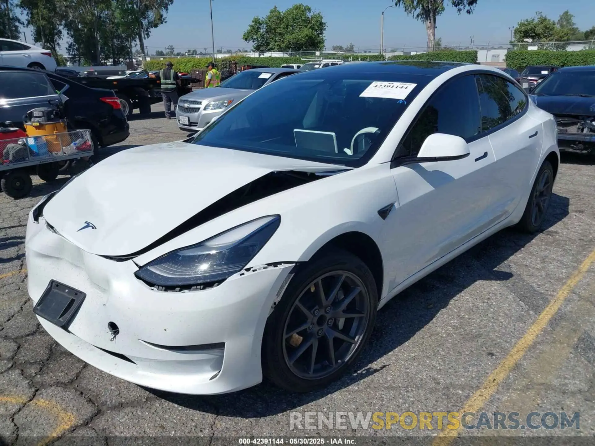 2 Photograph of a damaged car 5YJ3E1EA4PF453359 TESLA MODEL 3 2023