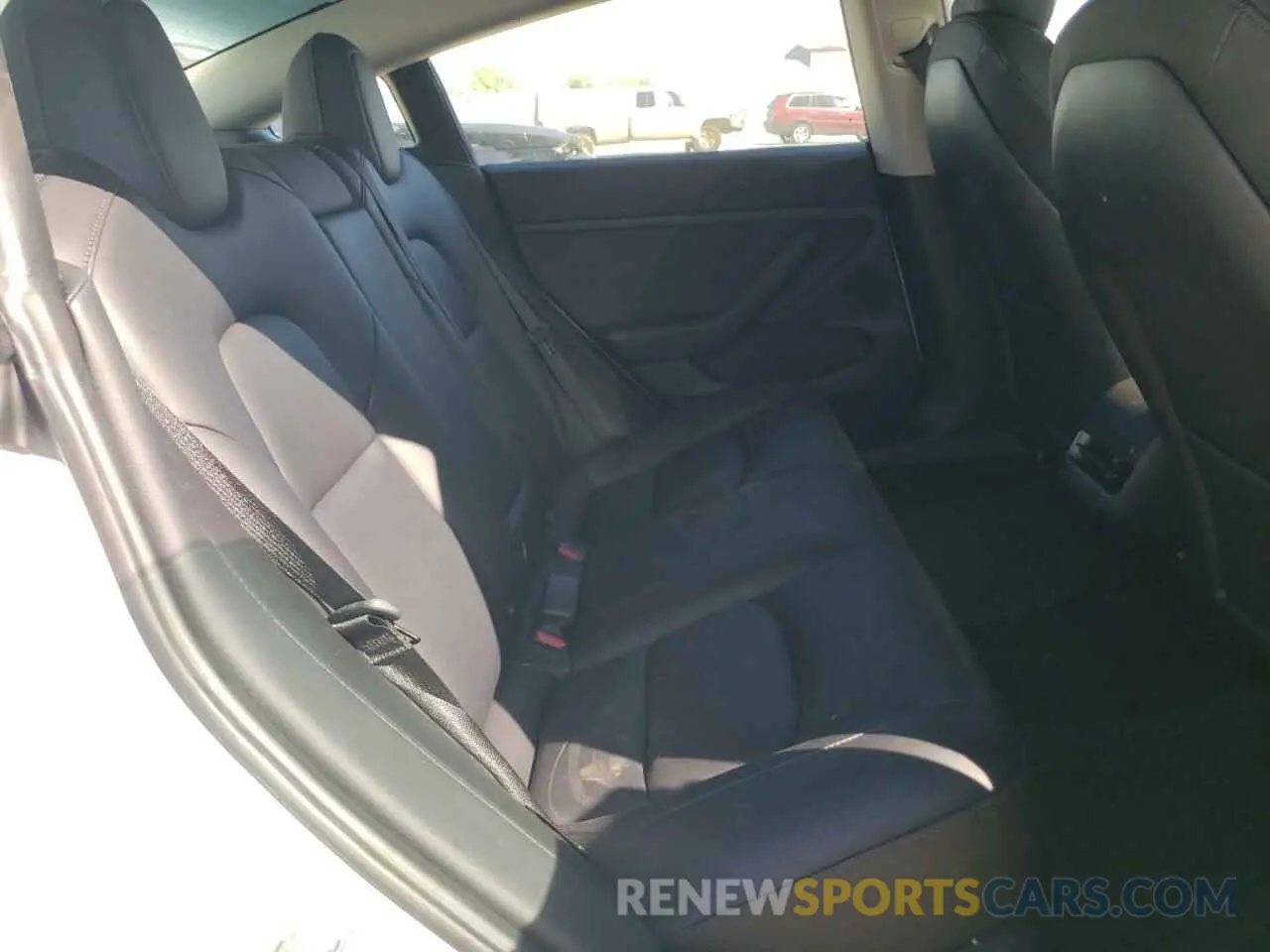 10 Photograph of a damaged car 5YJ3E1EA4PF458819 TESLA MODEL 3 2023