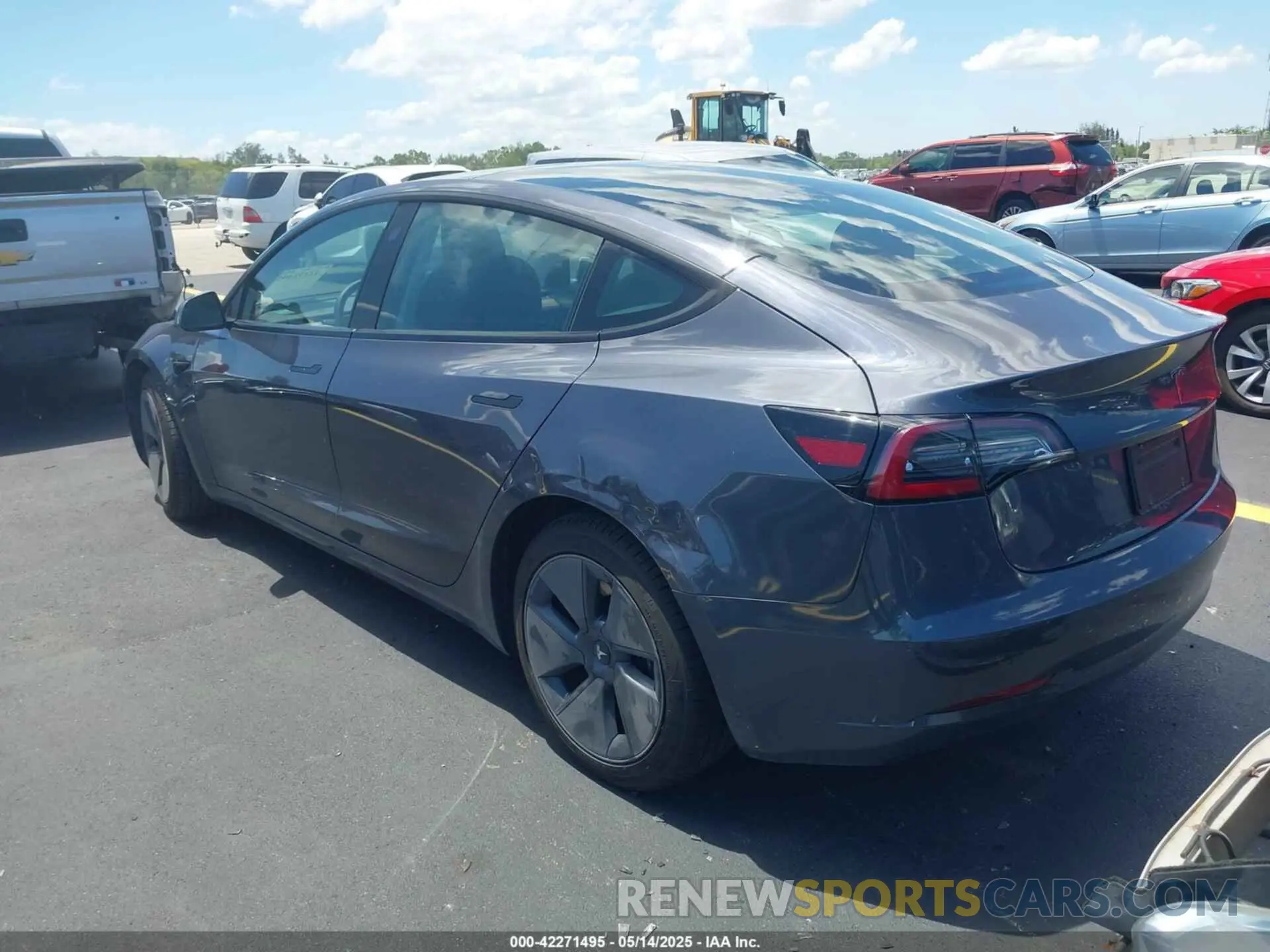 3 Photograph of a damaged car 5YJ3E1EA4PF461624 TESLA MODEL 3 2023