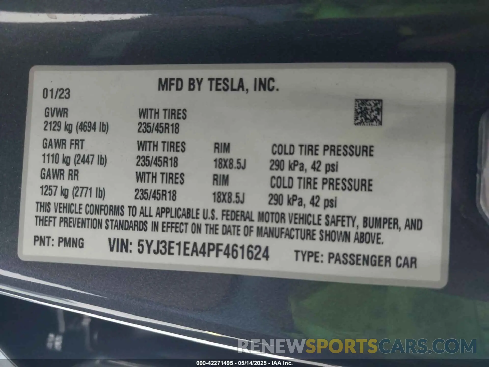 9 Photograph of a damaged car 5YJ3E1EA4PF461624 TESLA MODEL 3 2023
