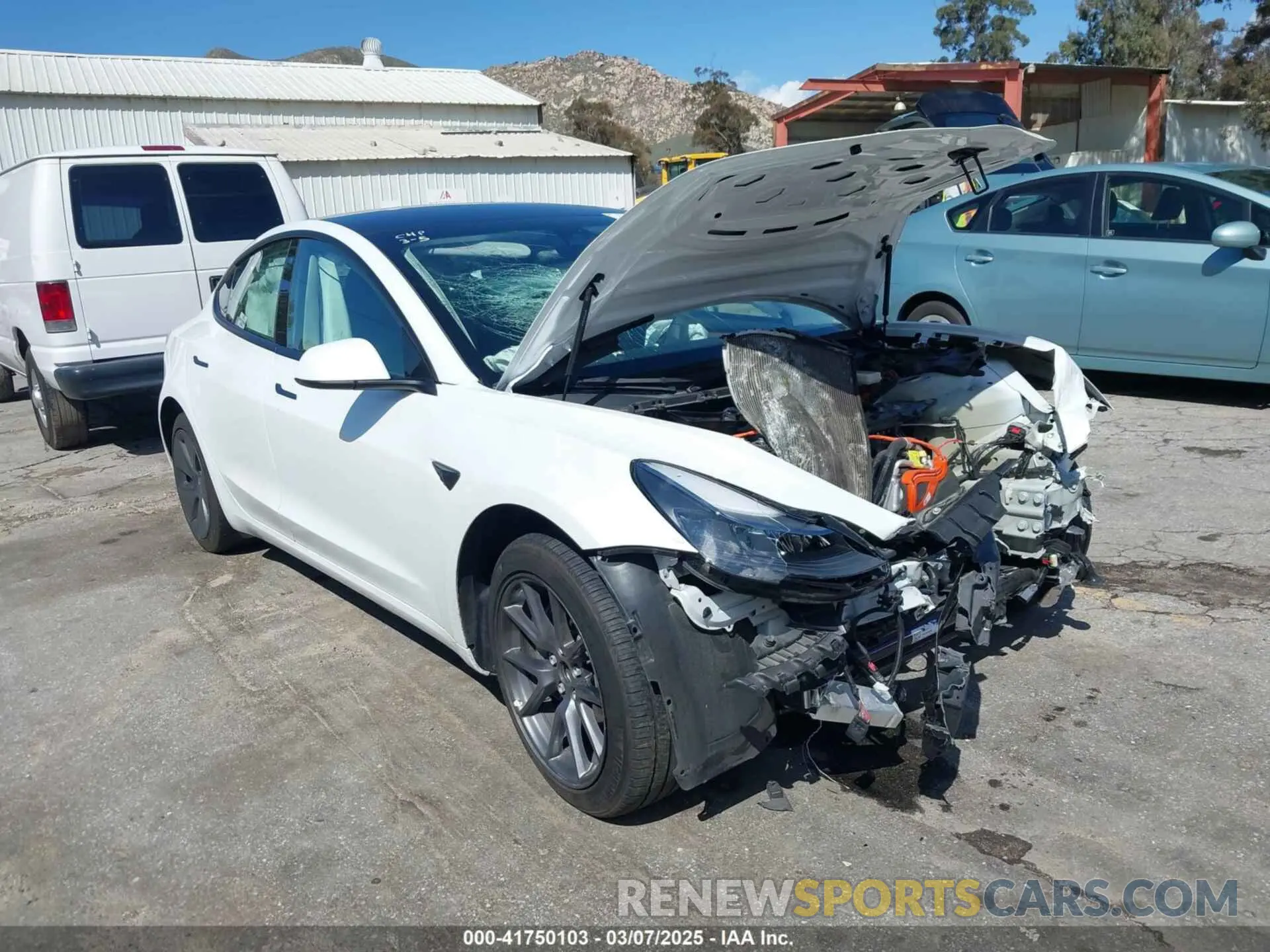 1 Photograph of a damaged car 5YJ3E1EA4PF462627 TESLA MODEL 3 2023