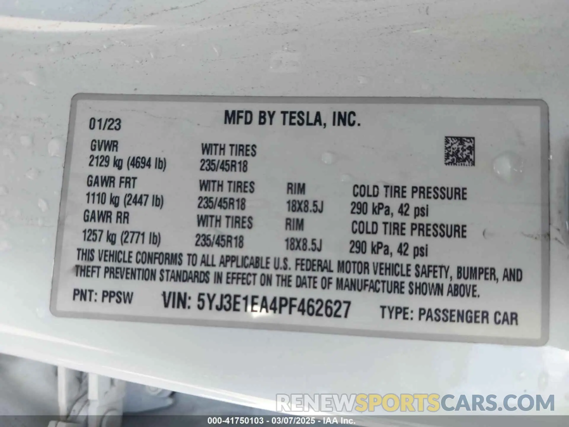9 Photograph of a damaged car 5YJ3E1EA4PF462627 TESLA MODEL 3 2023
