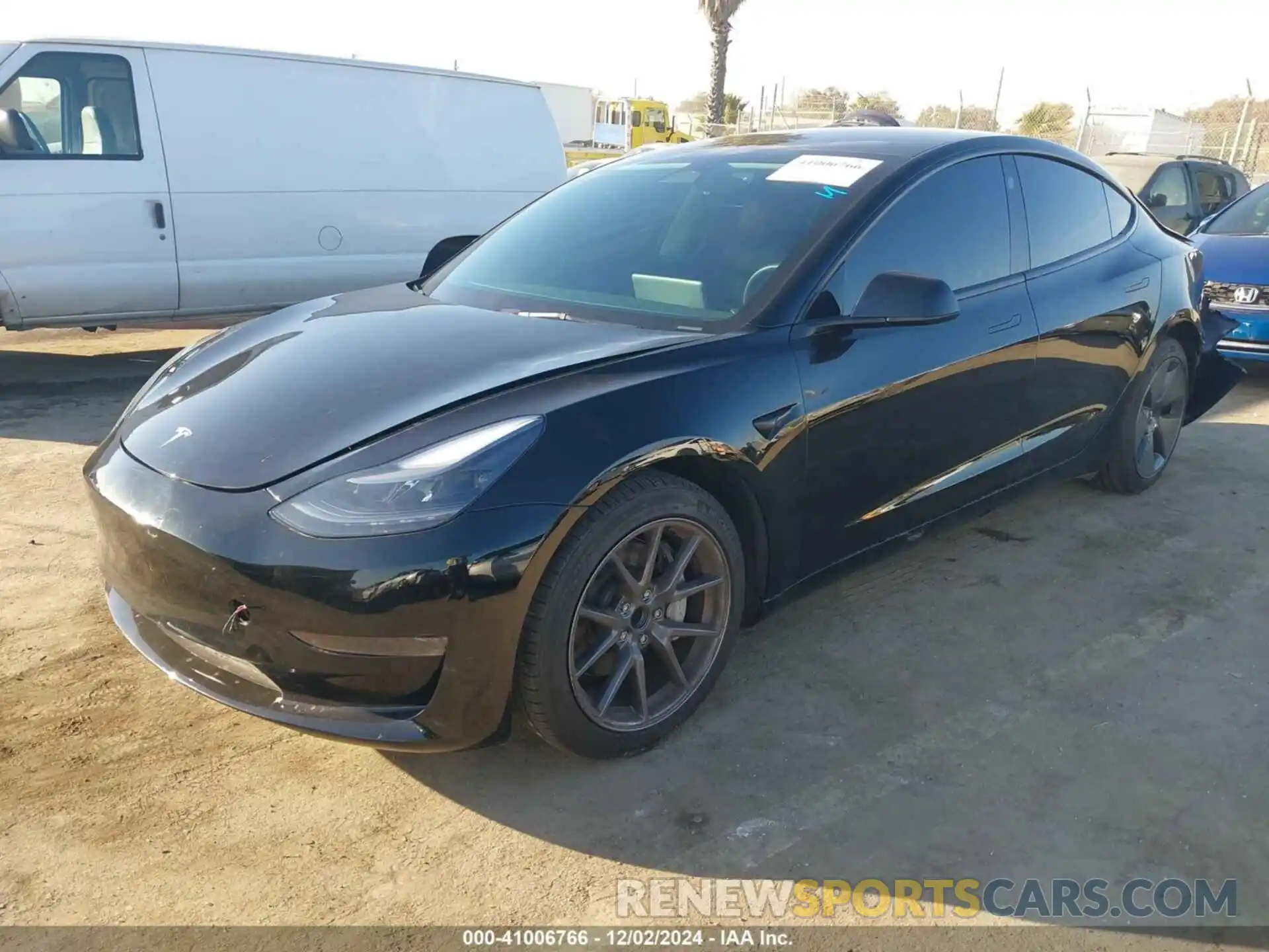 2 Photograph of a damaged car 5YJ3E1EA4PF483252 TESLA MODEL 3 2023