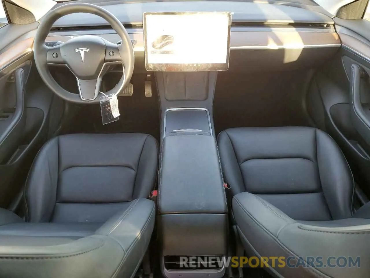 8 Photograph of a damaged car 5YJ3E1EA4PF495417 TESLA MODEL 3 2023