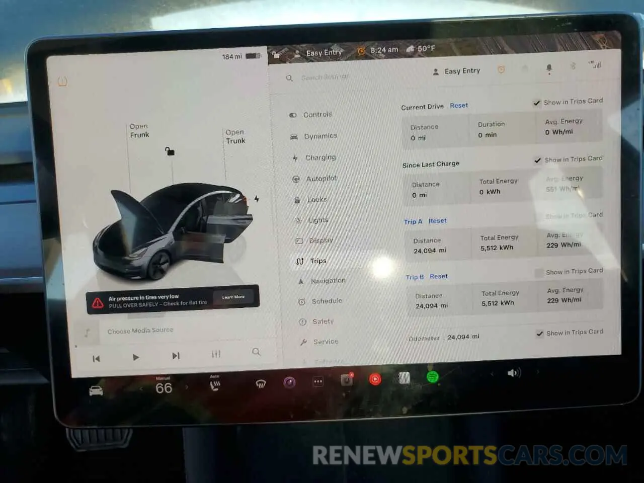 9 Photograph of a damaged car 5YJ3E1EA4PF495417 TESLA MODEL 3 2023