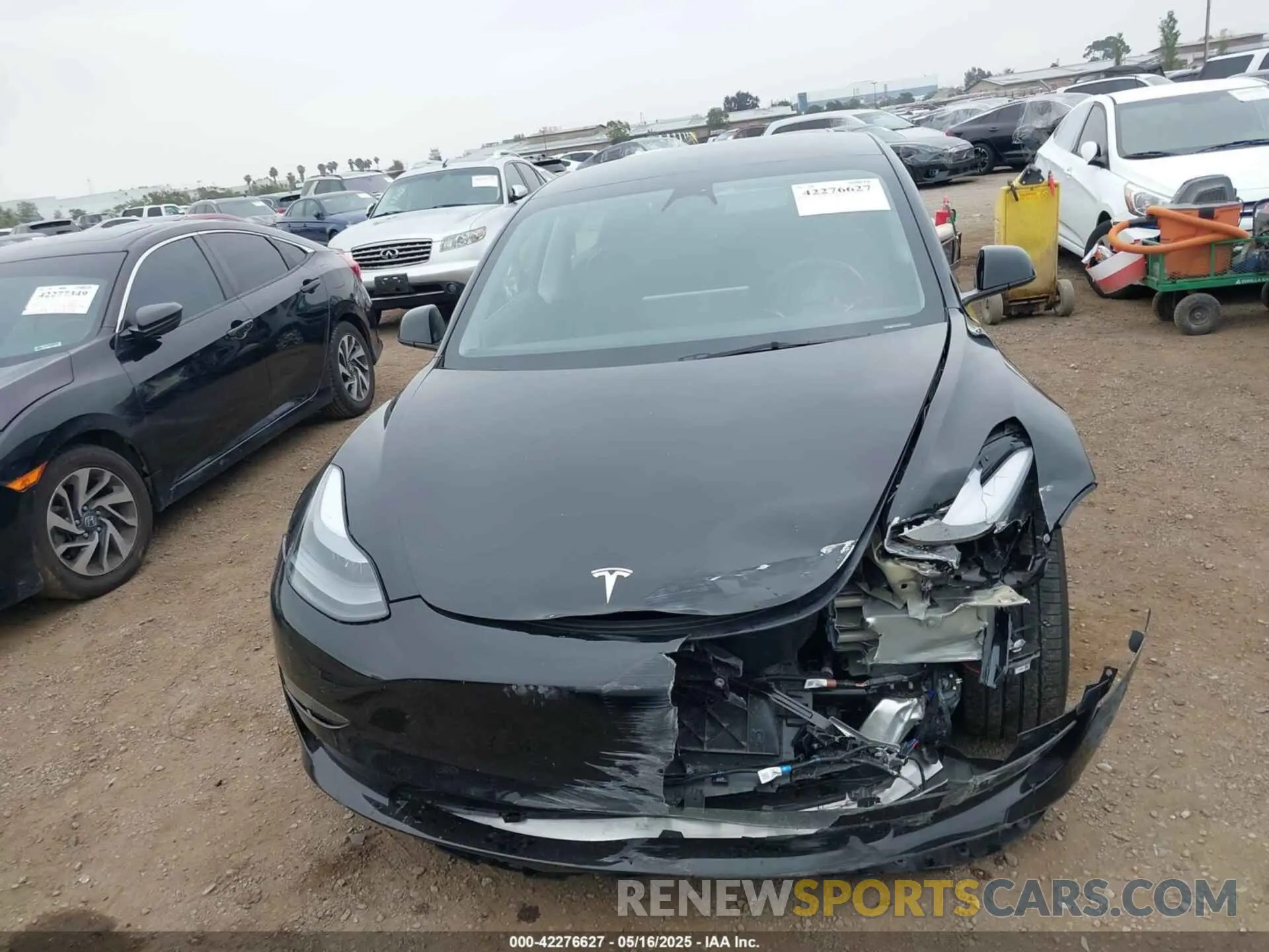 12 Photograph of a damaged car 5YJ3E1EA4PF497068 TESLA MODEL 3 2023