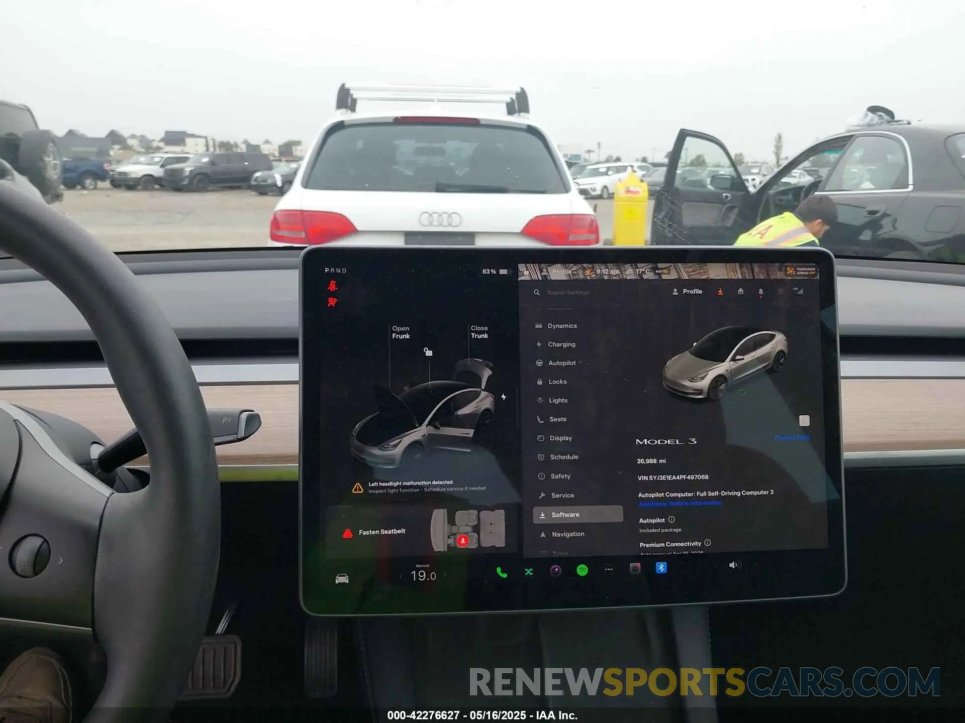 18 Photograph of a damaged car 5YJ3E1EA4PF497068 TESLA MODEL 3 2023