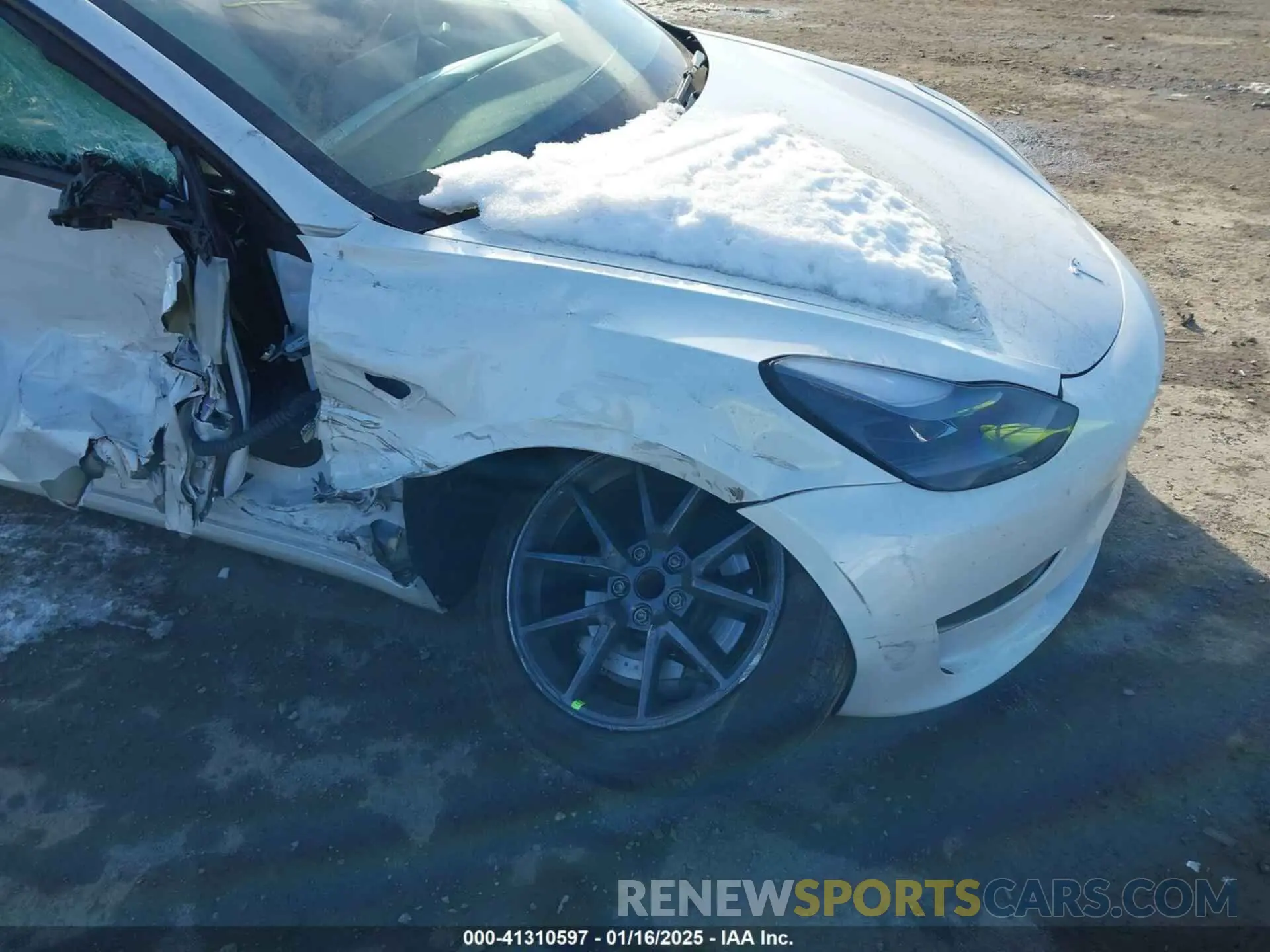 6 Photograph of a damaged car 5YJ3E1EA4PF505850 TESLA MODEL 3 2023