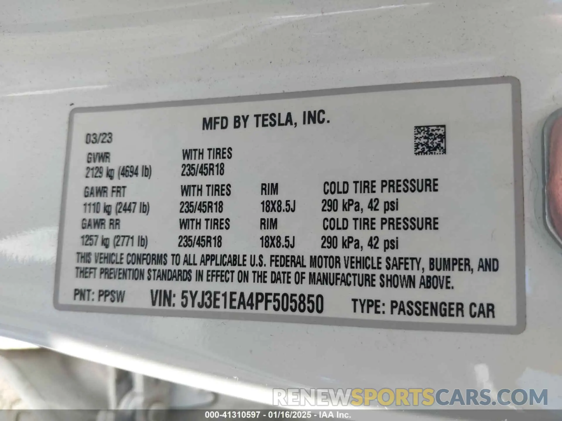 9 Photograph of a damaged car 5YJ3E1EA4PF505850 TESLA MODEL 3 2023
