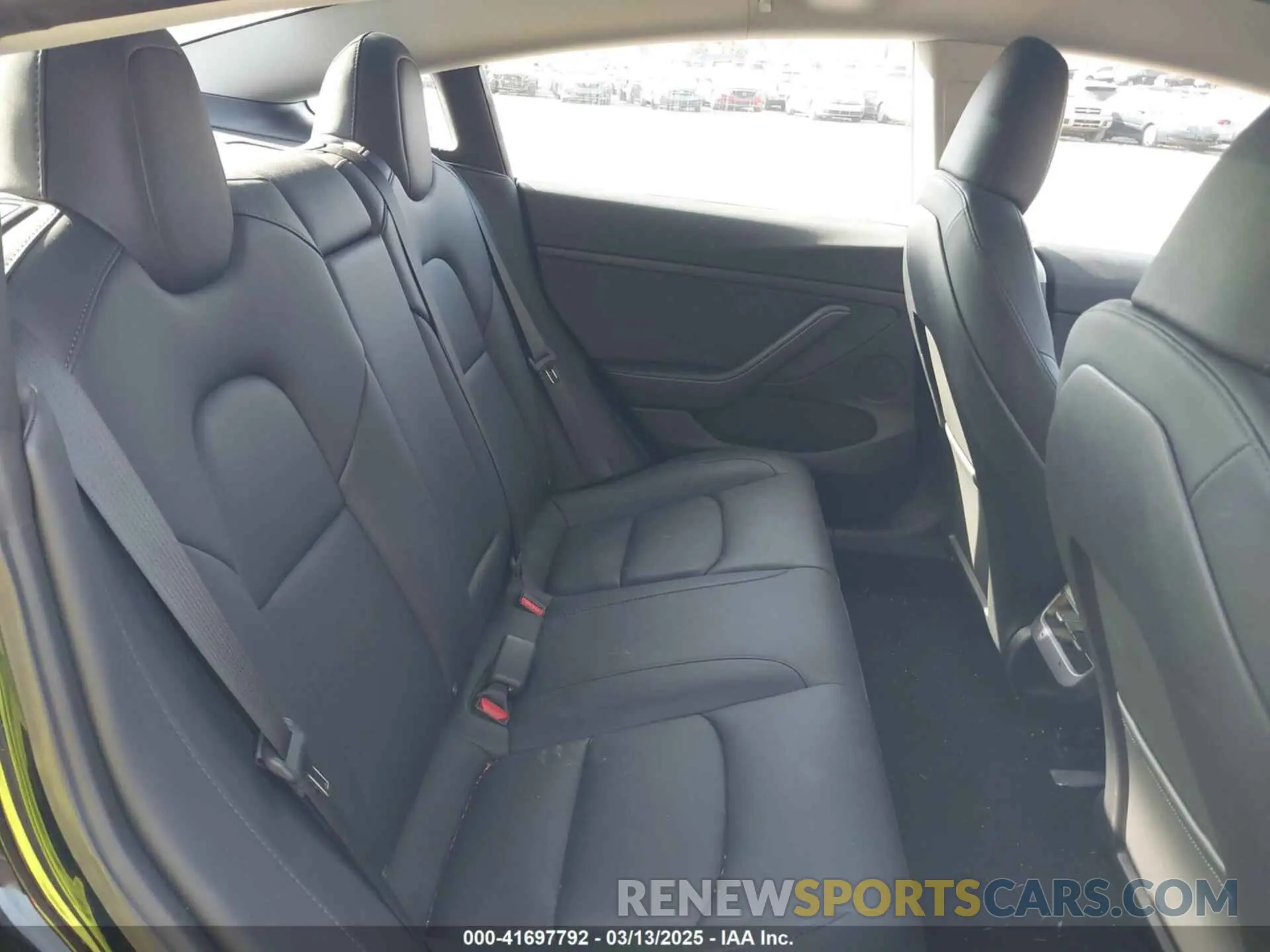 8 Photograph of a damaged car 5YJ3E1EA4PF509459 TESLA MODEL 3 2023