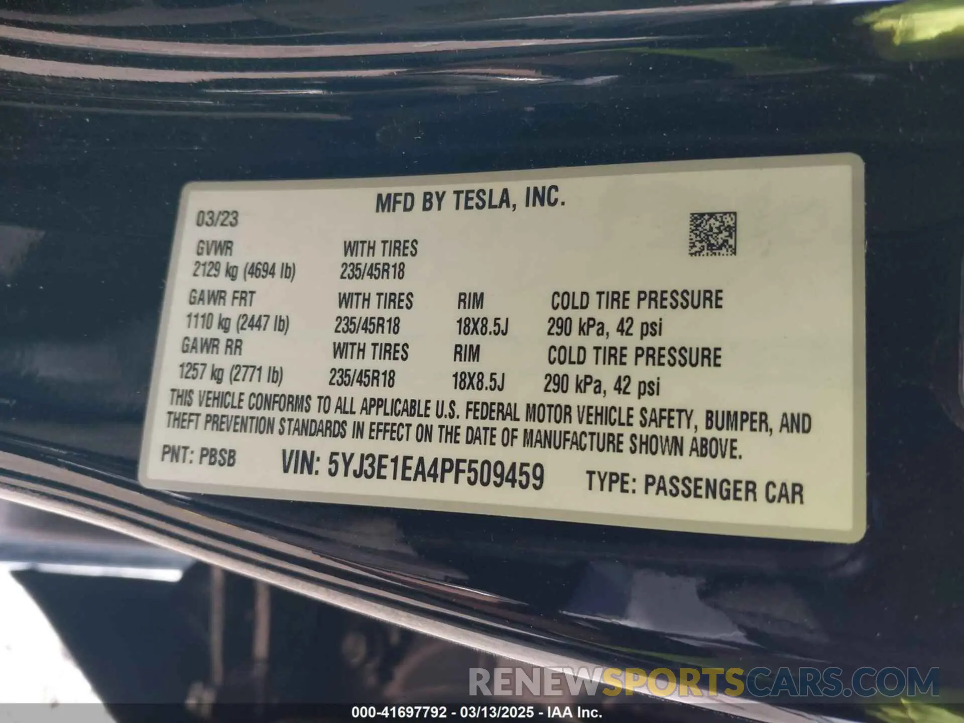 9 Photograph of a damaged car 5YJ3E1EA4PF509459 TESLA MODEL 3 2023