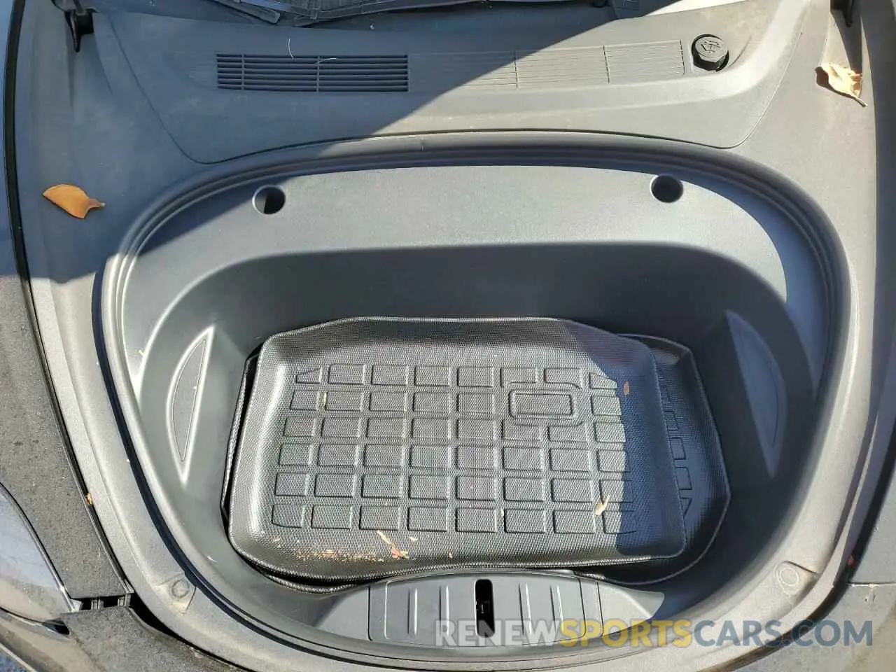 11 Photograph of a damaged car 5YJ3E1EA4PF509803 TESLA MODEL 3 2023