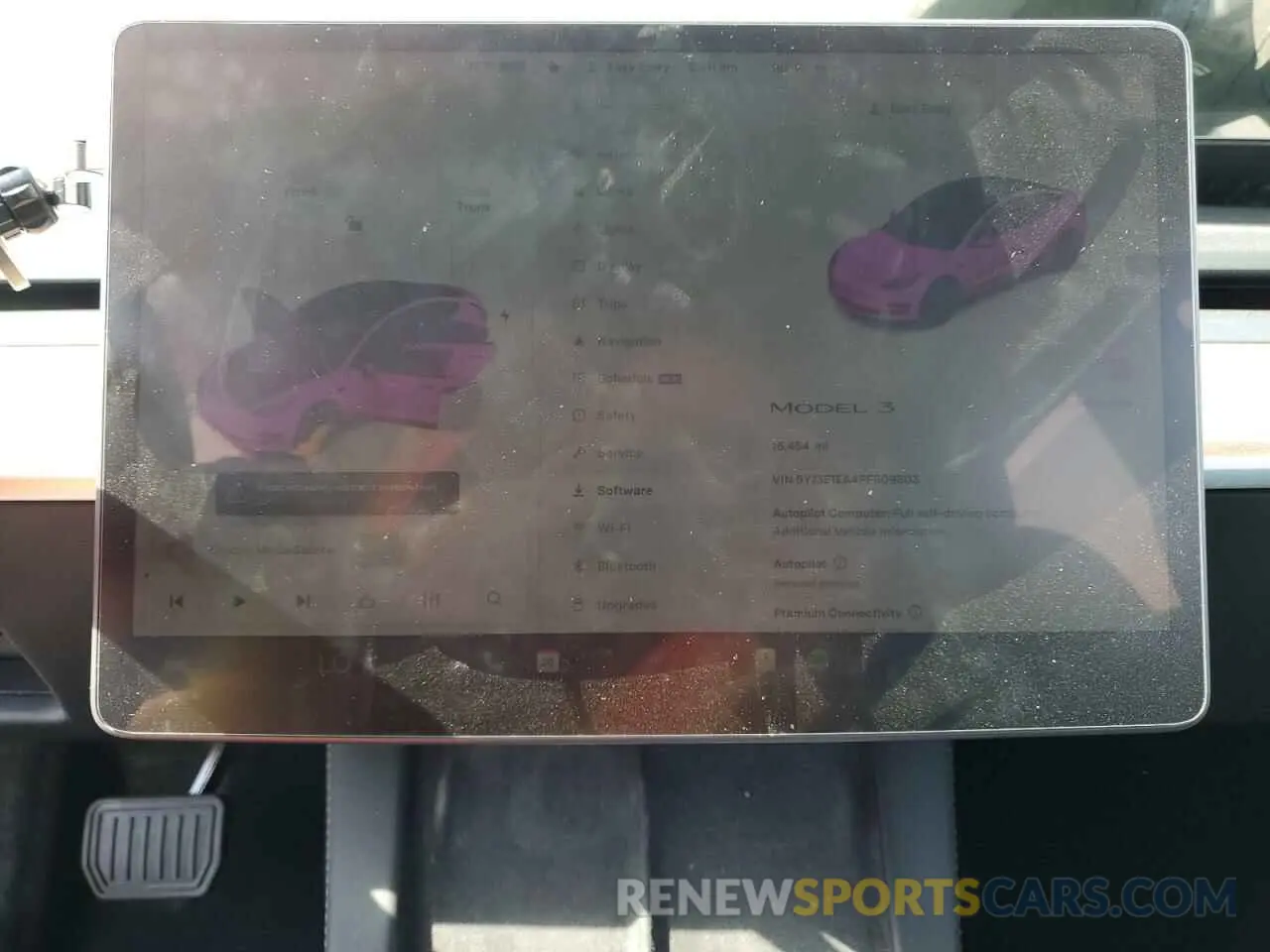 9 Photograph of a damaged car 5YJ3E1EA4PF509803 TESLA MODEL 3 2023