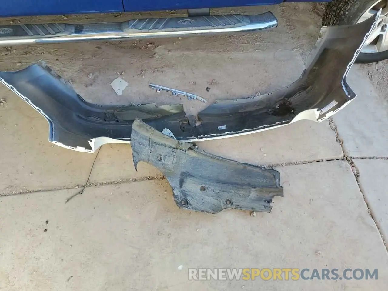 14 Photograph of a damaged car 5YJ3E1EA4PF510451 TESLA MODEL 3 2023