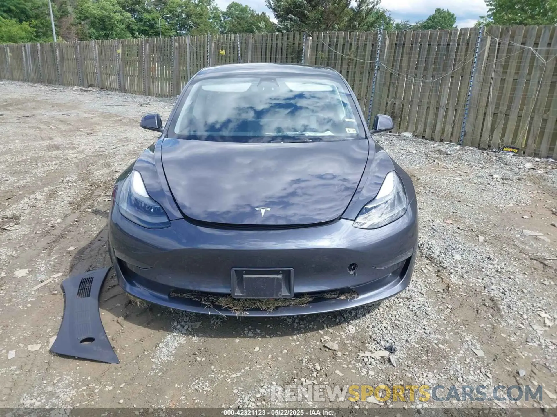 12 Photograph of a damaged car 5YJ3E1EA4PF515844 TESLA MODEL 3 2023
