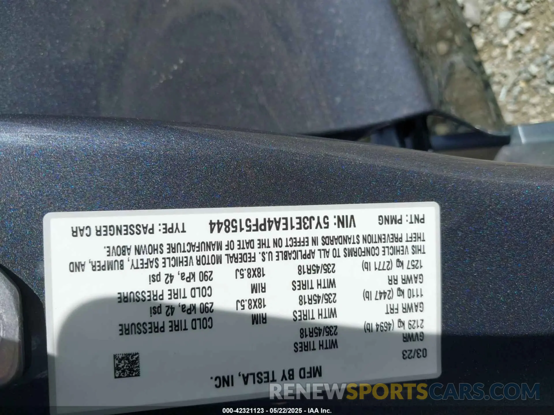 9 Photograph of a damaged car 5YJ3E1EA4PF515844 TESLA MODEL 3 2023
