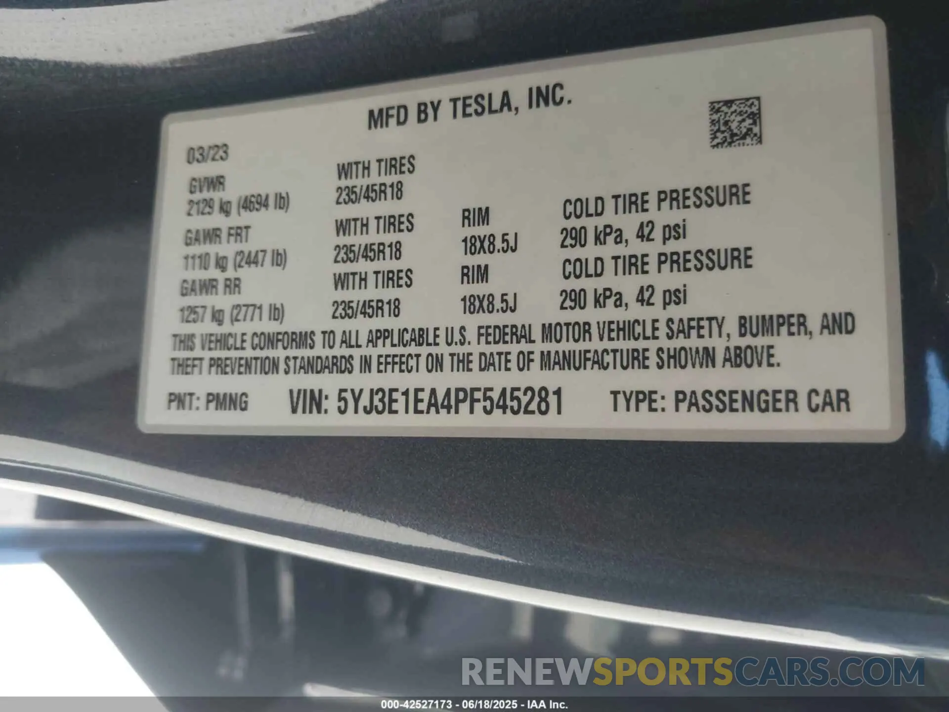 9 Photograph of a damaged car 5YJ3E1EA4PF545281 TESLA MODEL 3 2023