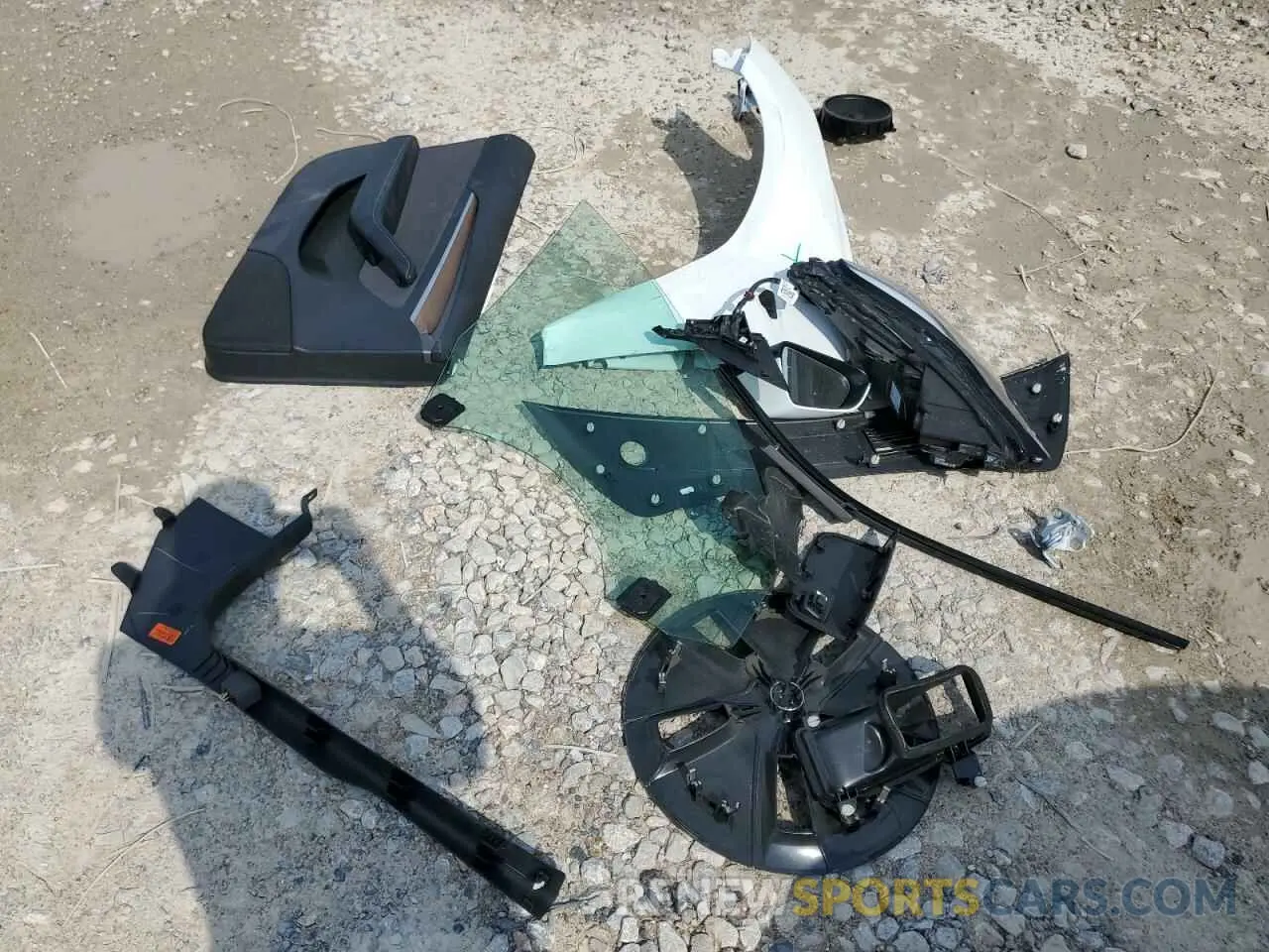 12 Photograph of a damaged car 5YJ3E1EA4PF547466 TESLA MODEL 3 2023