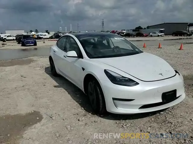 14 Photograph of a damaged car 5YJ3E1EA4PF547466 TESLA MODEL 3 2023