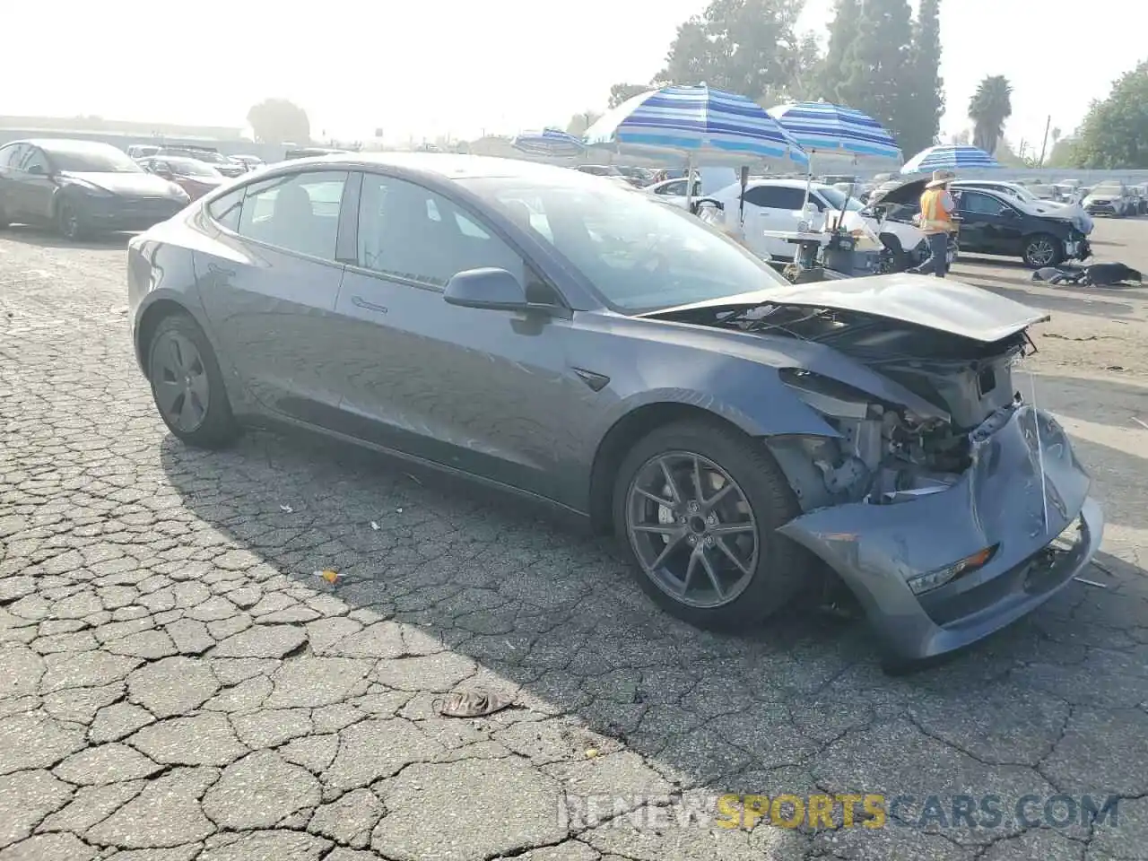 4 Photograph of a damaged car 5YJ3E1EA4PF550187 TESLA MODEL 3 2023