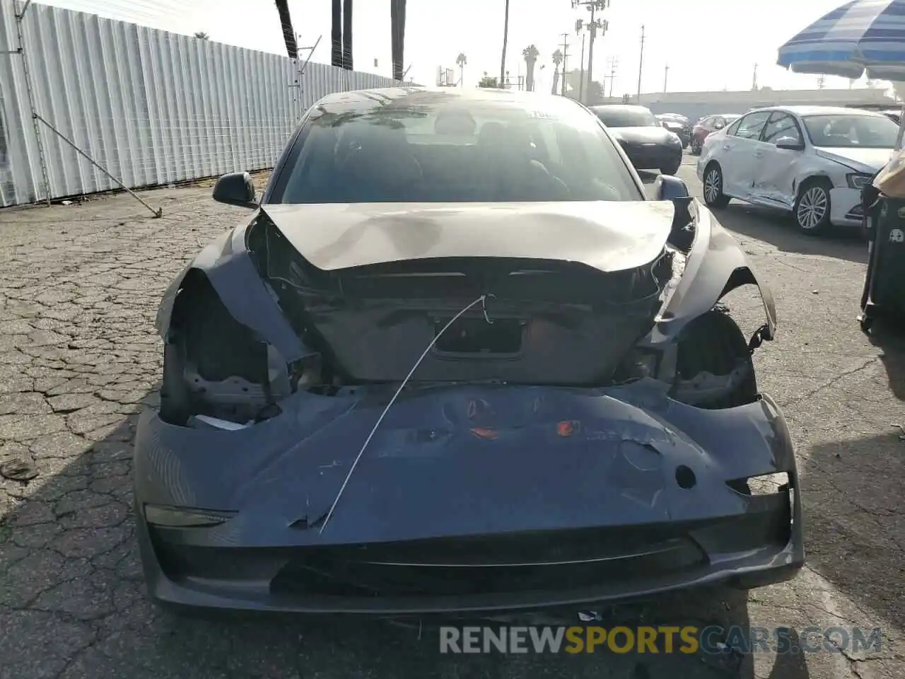 5 Photograph of a damaged car 5YJ3E1EA4PF550187 TESLA MODEL 3 2023