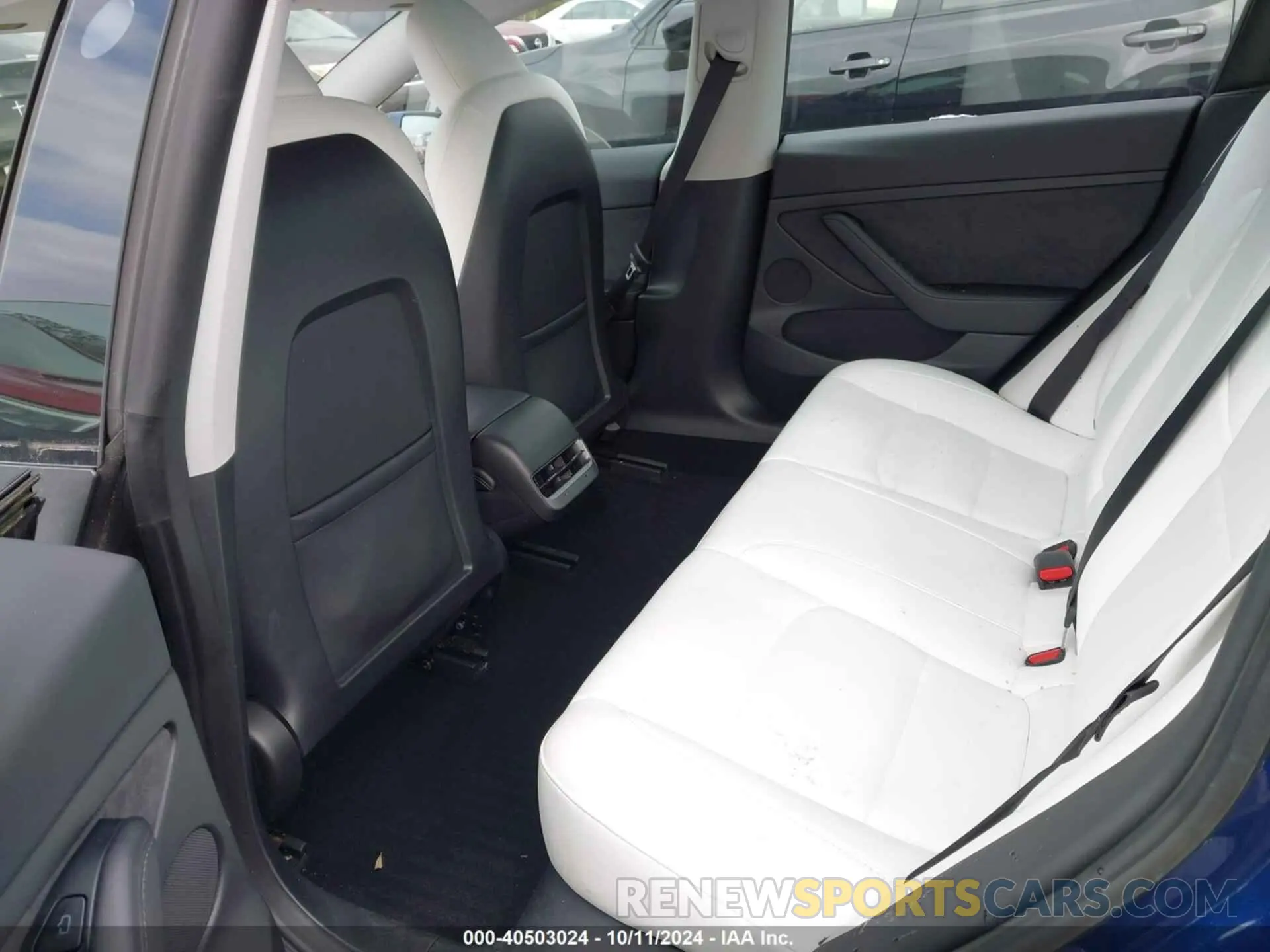 8 Photograph of a damaged car 5YJ3E1EA4PF553459 TESLA MODEL 3 2023