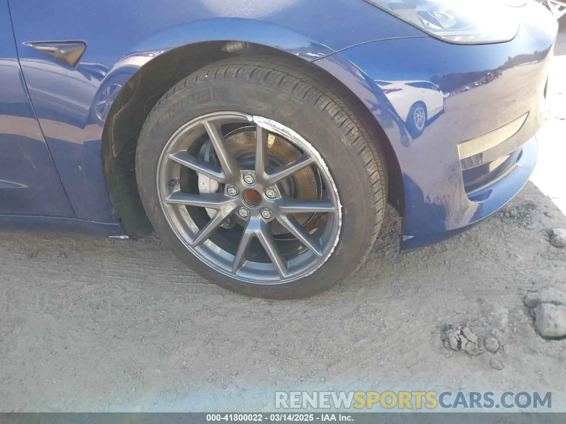 21 Photograph of a damaged car 5YJ3E1EA4PF554837 TESLA MODEL 3 2023