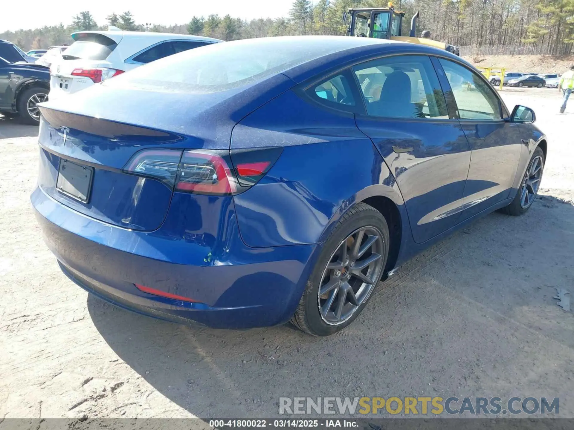 4 Photograph of a damaged car 5YJ3E1EA4PF554837 TESLA MODEL 3 2023